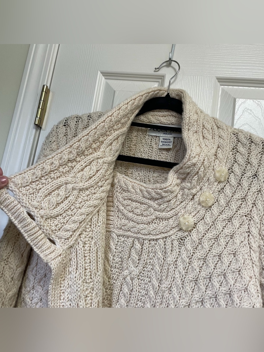 Aran Mor Ireland Cable Knit Crossover Neck Sweater 100% Merino Wool Sz L - Picture 6 of 10